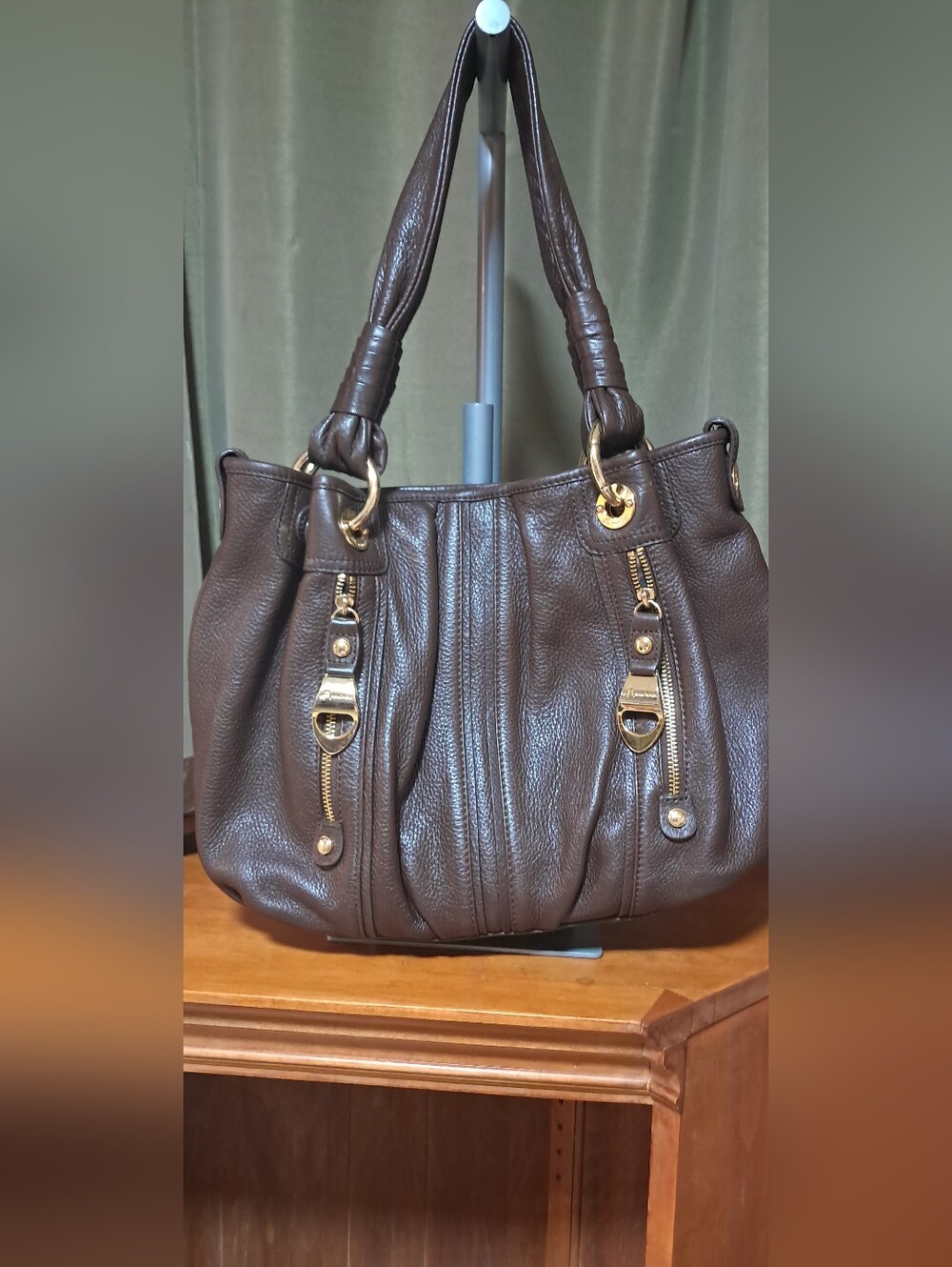 b. makowsky Brown Pebbled Leather Shoulder Bag with Gold Hardware 14" W 10" Ht